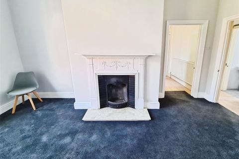 2 bedroom flat to rent, Redlands Drive, Hampshire SO19