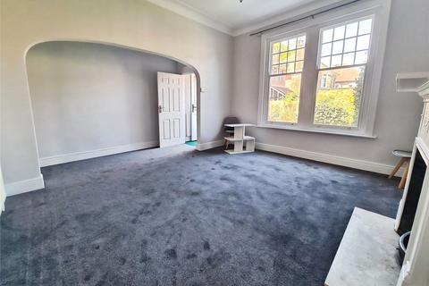 2 bedroom flat to rent, Redlands Drive, Hampshire SO19
