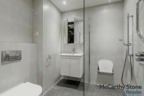 1 bedroom apartment for sale, Snakes Lane West, Woodford Green
