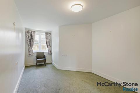 1 bedroom apartment for sale, Snakes Lane West, Woodford Green