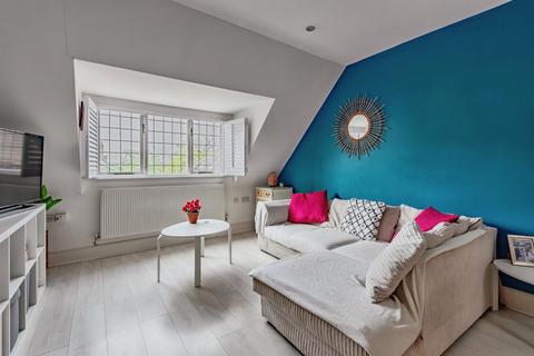 2 bedroom apartment for sale, London Road South, Merstham, Redhill