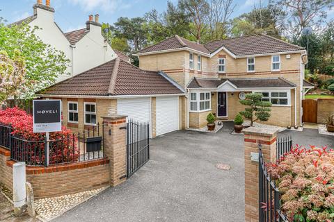 4 bedroom detached house for sale, Lilliput Road, Poole, BH14