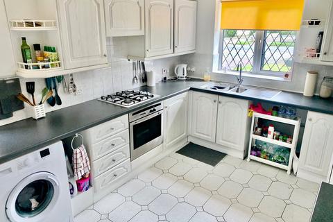 3 bedroom bungalow for sale, Milton Green, Thingwall, Wirral, CH61