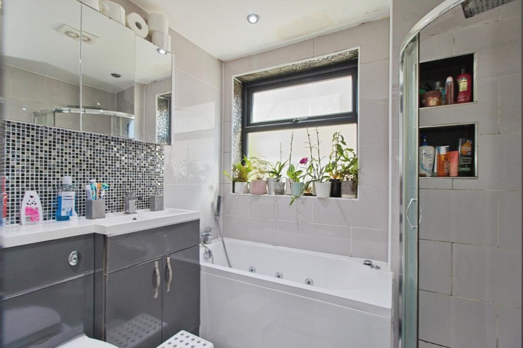 House in London, London Borough of Bexley - View 5