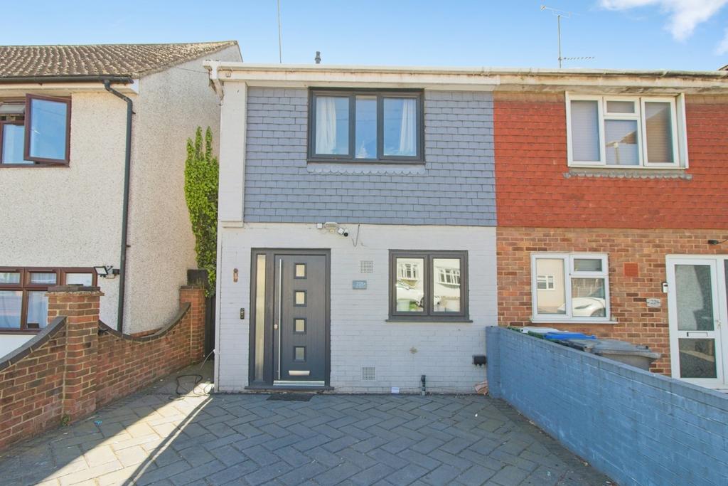 House in London, London Borough of Bexley - More