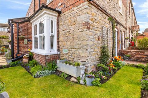 3 bedroom end of terrace house for sale, Ings Road, Kirton In Lindsey, North Lincolnshire, DN21