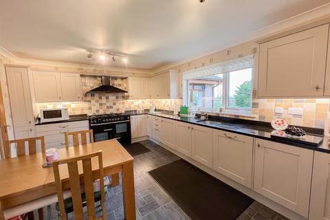 4 bedroom detached bungalow for sale, West Drive, Berwick-upon-Tweed