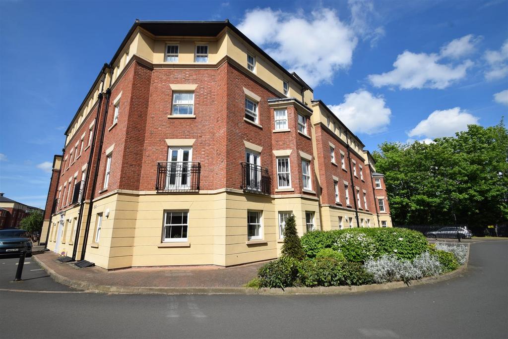 2 bedroom apartment for sale