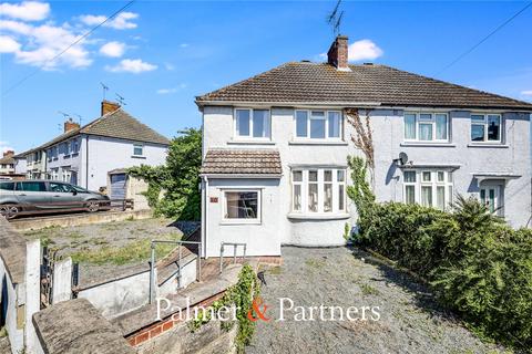 3 bedroom semi-detached house for sale, Springfield Park Avenue, Essex CM2