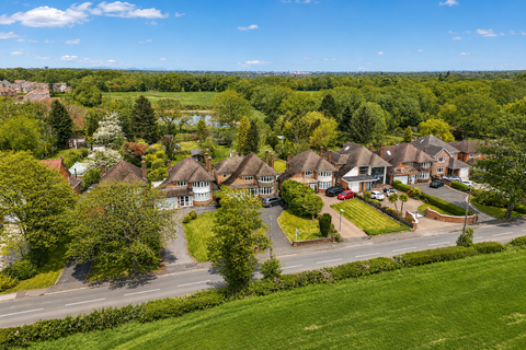 4 bedroom detached house for sale, Norton Lane, Earlswood, Solihull, B94 5LT