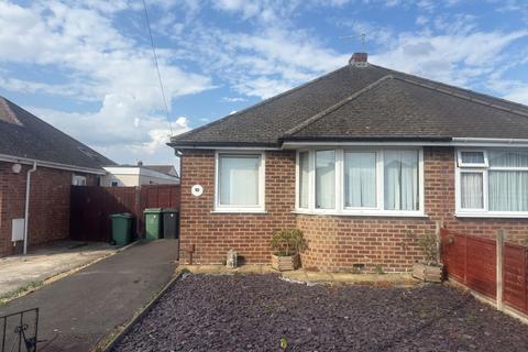 2 bedroom semi-detached bungalow for sale, Hillview Drive, Hucclecote, GL3