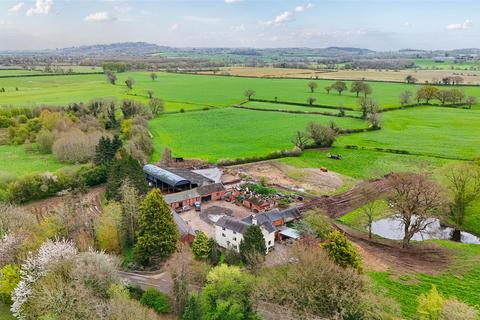 6 bedroom country house for sale, Soulton Road, Wem, Shrewsbury.