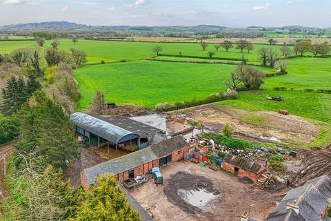 6 bedroom country house for sale, Soulton Road, Wem, Shrewsbury.