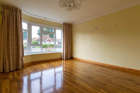 3 bedroom semi-detached house to rent, Repton Road, Earley, Reading