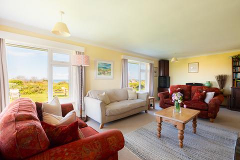 3 bedroom detached house for sale, Greenaway, PL27