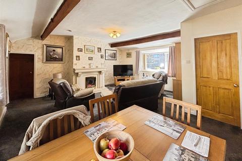 2 bedroom terraced bungalow for sale, Beacon Road, Bradford BD6