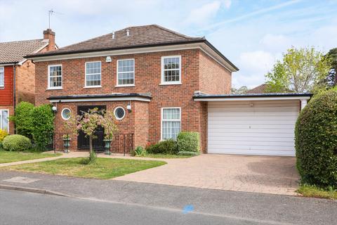 5 bedroom detached house for sale, Ronneby Close, Weybridge, Surrey KT13