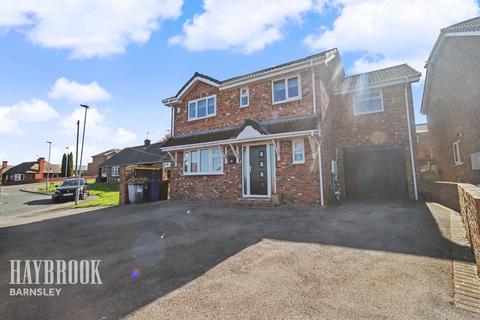 4 bedroom detached house for sale, Manor House Close, Hoyland