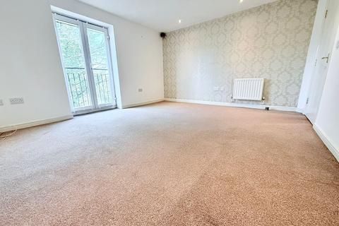 2 bedroom apartment to rent, Browning Drive, Wickford