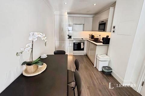 1 bedroom flat to rent, Windsor Lodge, Windsor Street, BN1