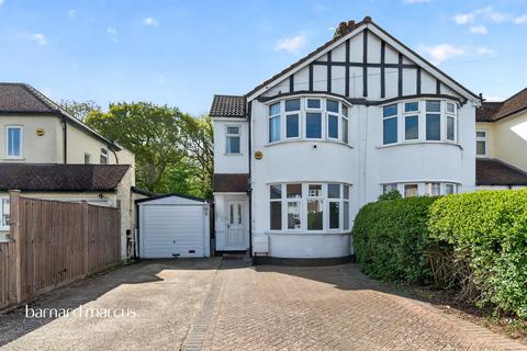 Rollesby Road, CHESSINGTON