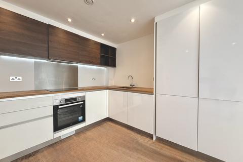 2 bedroom apartment to rent, Romney Place, MAIDSTONE, ME15