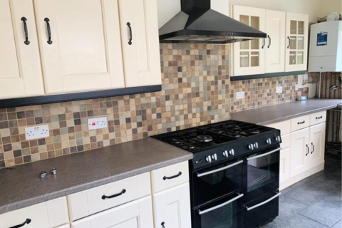 2 bedroom terraced house to rent, Graig Terrace, CAERPHILLY, CF83