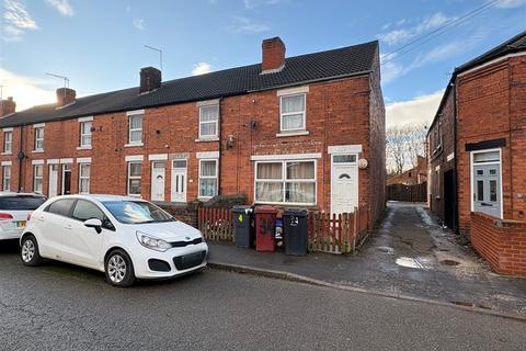 3 bedroom end of terrace house for sale, Welbeck Street, Creswell, WORKSOP
