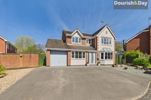 4 bedroom detached house for sale, Kingfisher Drive, Stafford ST18