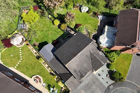 4 bedroom detached house for sale, Kingfisher Drive, Stafford ST18