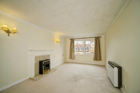 1 bedroom flat for sale, High Street, Sandhurst, GU47