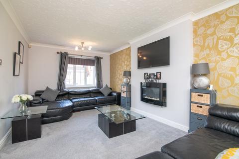 6 bedroom detached house for sale, Woodman Close, Wednesbury, WS10 9UA