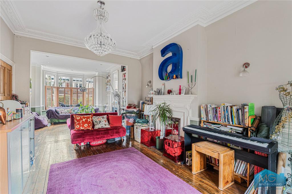 Grand Avenue, London, N10 - View 3
