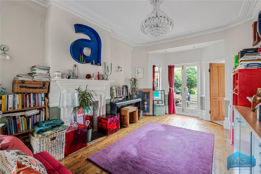 Grand Avenue, London, N10 - View 6