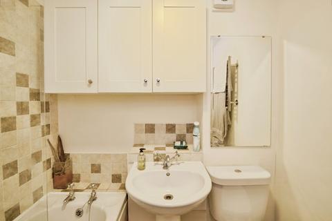 undefined, Cairo Road, Walthamstow, E17