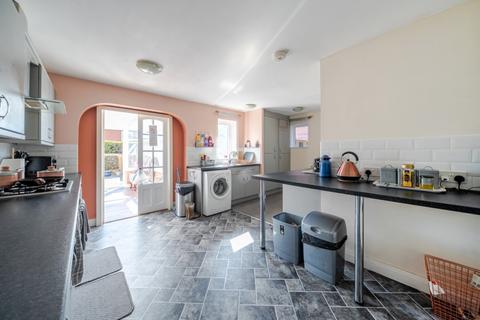 3 bedroom detached bungalow for sale, Grimsby DN37