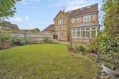 5 bedroom detached house for sale, Main Road, High Wycombe HP14