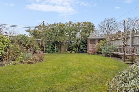 5 bedroom detached house for sale, Main Road, High Wycombe HP14