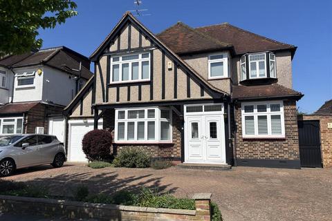 Park Grove, Edgware