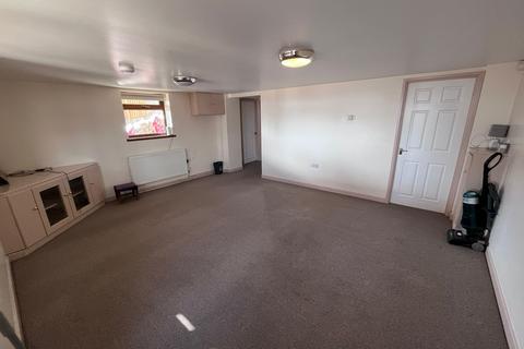 undefined, Basement Flat, 3 Penlan Grove Treboeth Swansea