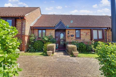 2 bedroom bungalow for sale, Alexander Mews, Chelmsford