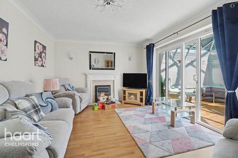 2 bedroom bungalow for sale, Alexander Mews, Chelmsford