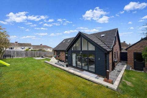 undefined, Woodland Avenue, Dursley, GL11 4EW