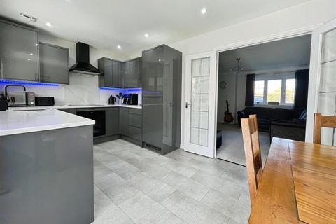 3 bedroom semi-detached house for sale, Oswell Road, Shrewsbury