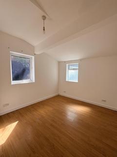 1 bedroom flat to rent, Lye, Stourbridge, DY9