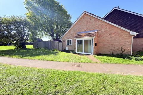 2 bedroom semi-detached bungalow for sale, Fitzwilliam Avenue, Fareham PO14