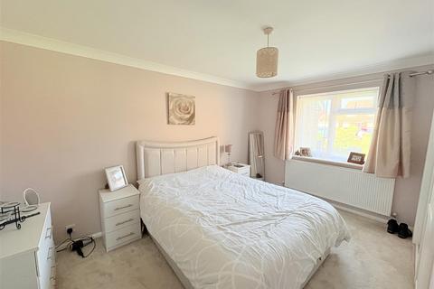 2 bedroom semi-detached bungalow for sale, Fitzwilliam Avenue, Fareham PO14