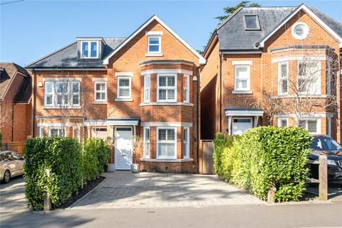 Oakshade Road, Oxshott, KT22
