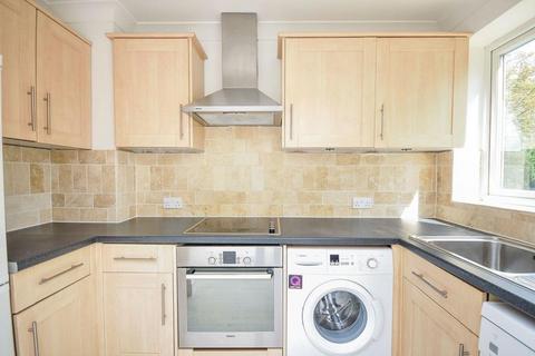 1 bedroom ground floor flat for sale, Herron Court, Bromley