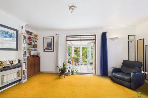2 bedroom detached bungalow for sale, Little Heath Road, Bexleyheath, Kent, DA7